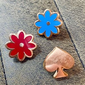 🌼Kate Spade Pins🌼